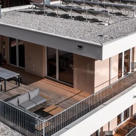 Taja Paznaun Penthouse Appartement *