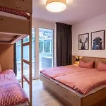 Taja Paznaun Penthouse Apartamento See